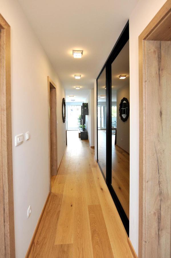 Carruba Split Apartment Exterior photo